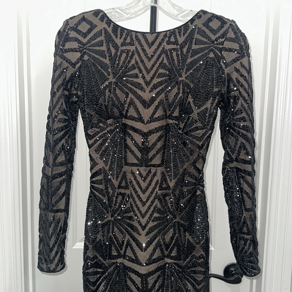 Dress The Population Emery Sequined Scoopback Dress in Black Jeweled Size XS - Picture 7 of 16